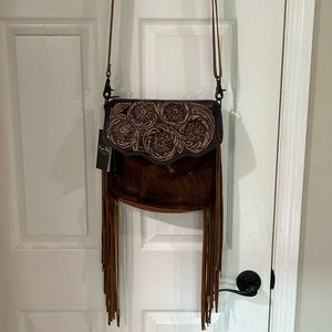 Myra Cross Body